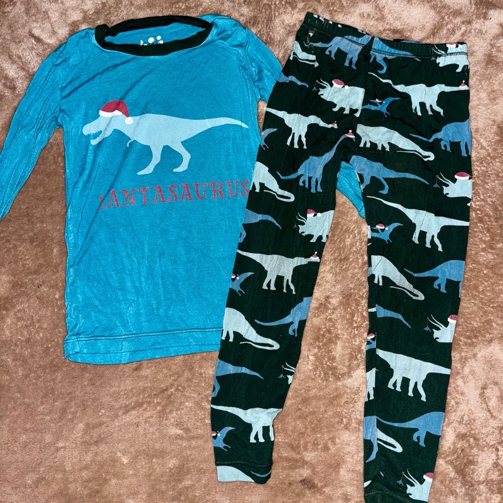Kickee pants Christmas pajamas *SOLD*
